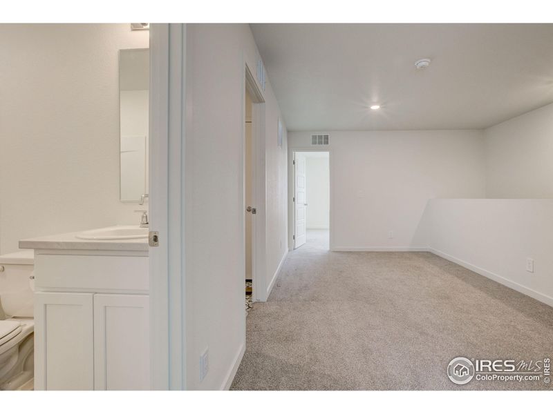 Upper-level rec room