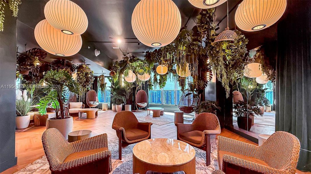 Botanique Lounge Botanique Lounge