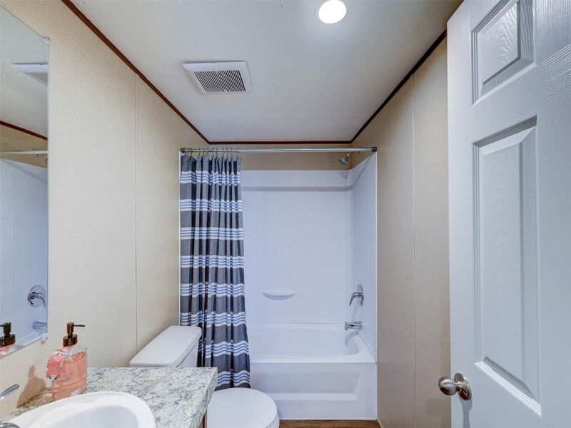 Furnished interior view inside a new home in , Elgin (Image 12).