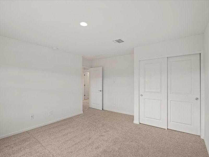 Spacious, unfurnished interior of a new home in Sunset Crest - Premier Series, Tucson (Image 9). Spacious, unfurnished interior of a new home in Sunset Crest - Premier Series, Tucson (Image 9).