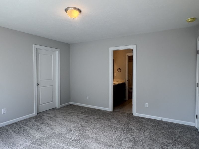 Spacious, unfurnished interior of a new home in Tillery Park, Grovetown (Image 16).