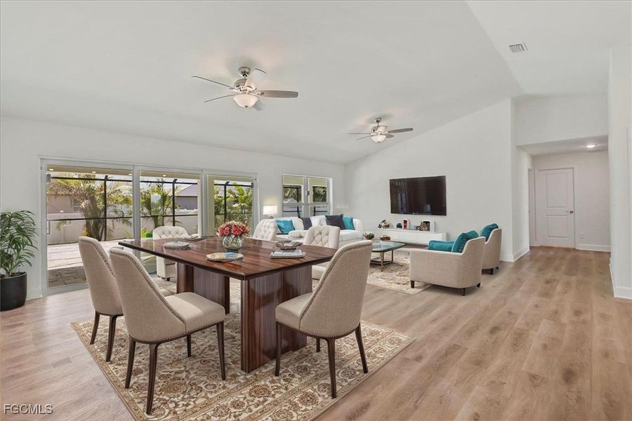 Furnished interior view inside a new home in Cape Coral, Cape Coral (Image 5).