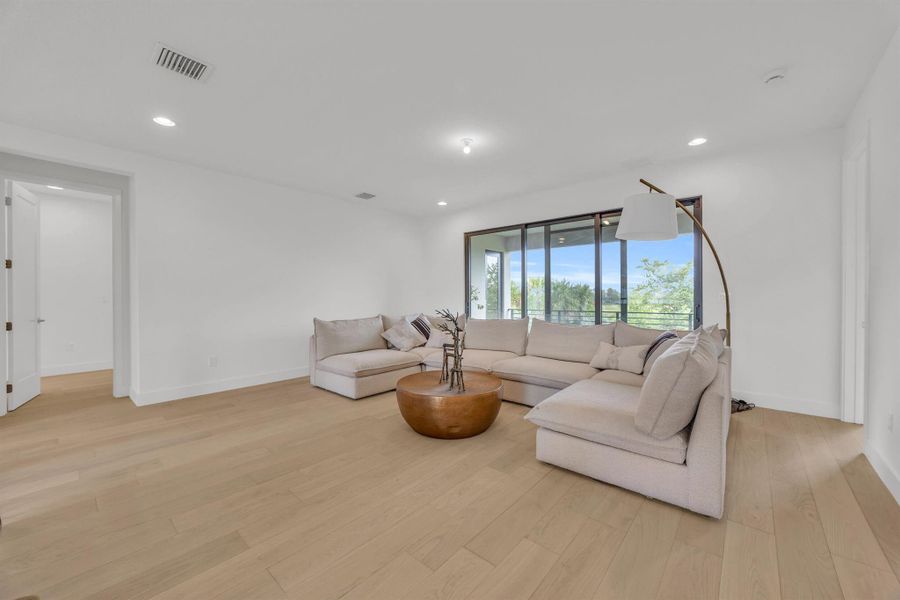 Furnished interior view inside a new home in , Boca Raton (Image 4).