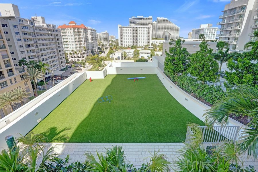 Condo located in Fort Lauderdale, FL showcasing its design and architecture (Image 41). Condo located in Fort Lauderdale, FL showcasing its design and architecture (Image 41).