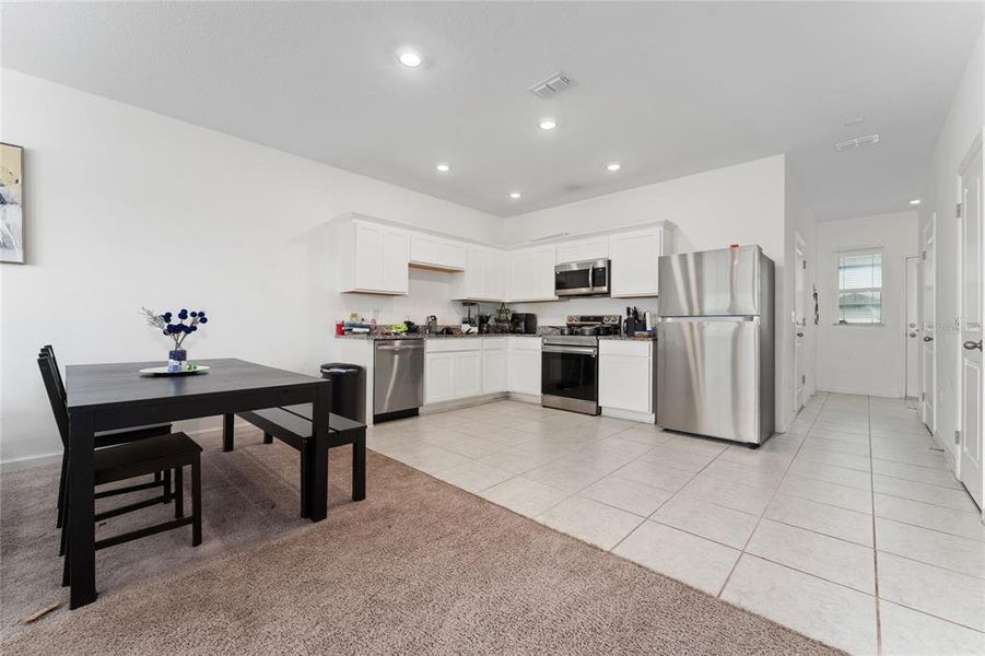 Furnished interior view inside a new home in Ashford Place, St. Cloud (Image 5).