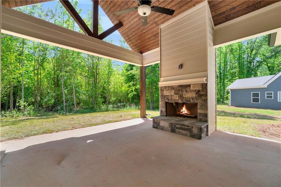 Exterior details and patio area of a home in , Lavonia (Image 3).