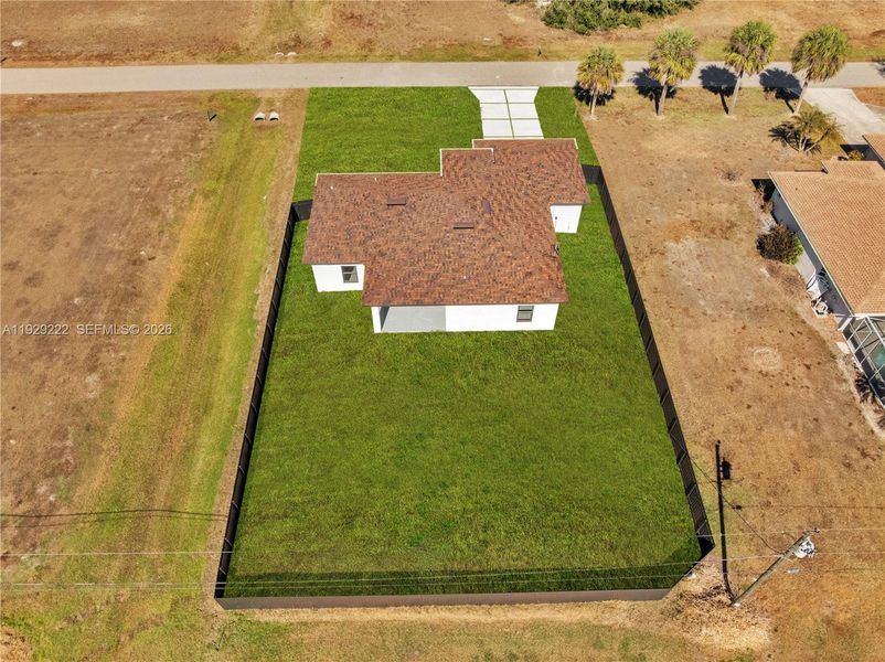 Exterior details and patio area of a home in , Punta Gorda (Image 31).