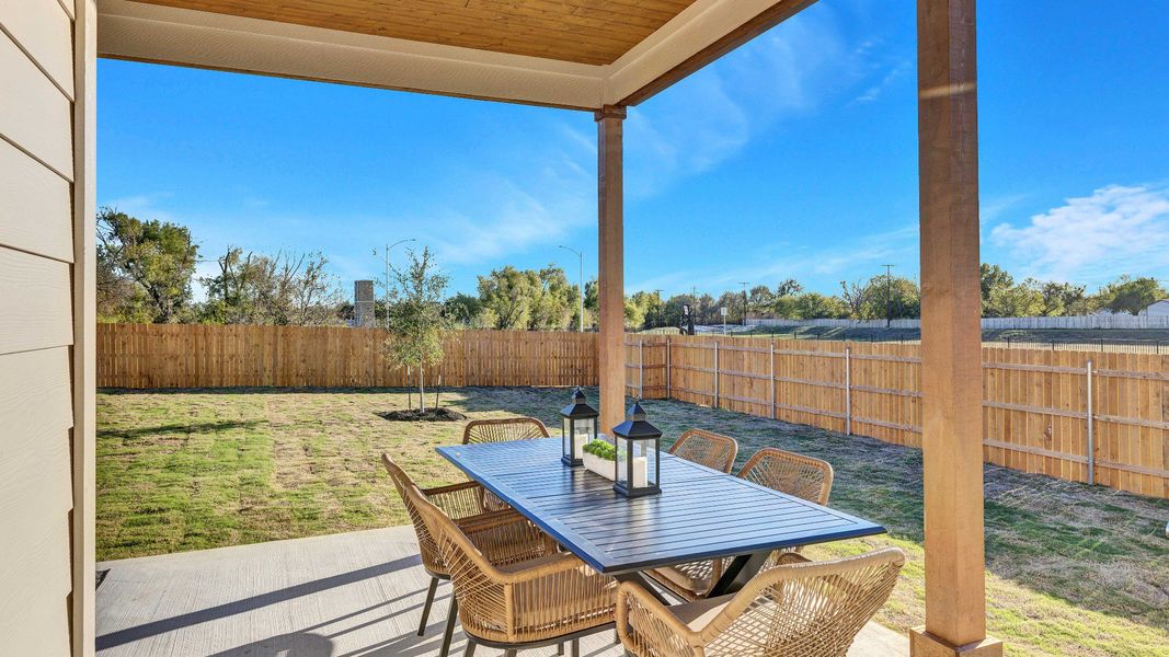 Exterior details and patio area of a home in Creeks Crossing, Elgin (Image 3).