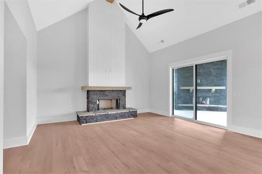 Spacious, unfurnished interior of a new home in , Rydal (Image 19).