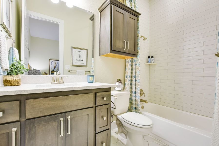 Representative furnished interior of a home built from the Siena III by Giddens Homes in Clearwater Ranch, Liberty Hill (Image 109).
