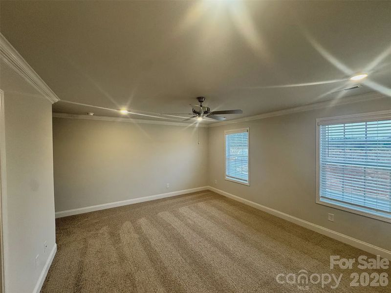 Spacious, unfurnished interior of a new home in Pine Trace, Gastonia (Image 18). Spacious, unfurnished interior of a new home in Pine Trace, Gastonia (Image 18).