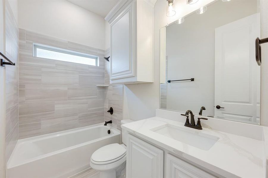 Furnished interior view inside a new home in Sunrise at Garden Valley, Waxahachie (Image 6).