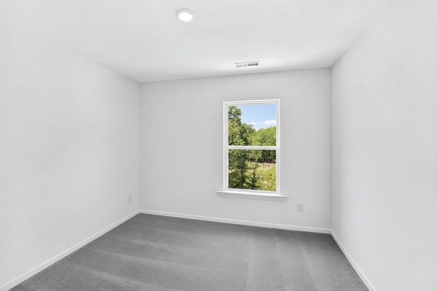 Spacious, unfurnished interior of a new home in Silverstone, Knightdale (Image 38).