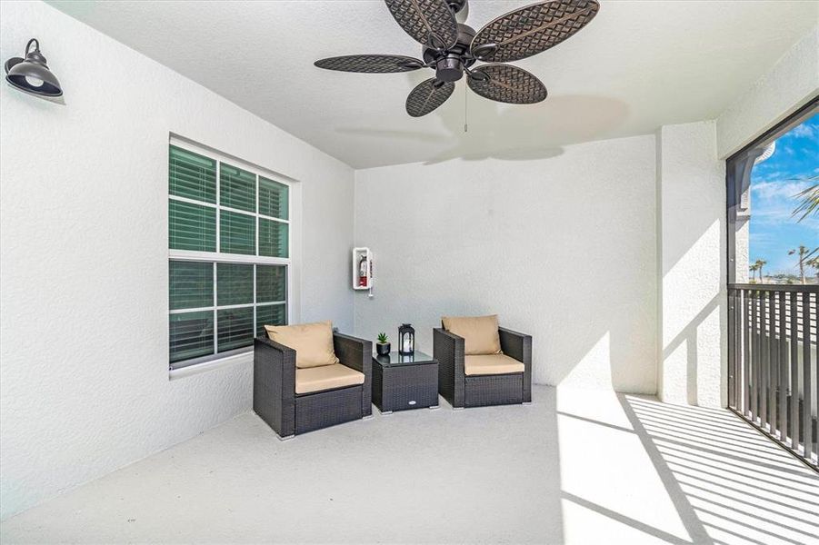 Furnished interior view inside a new home in , Venice (Image 51).