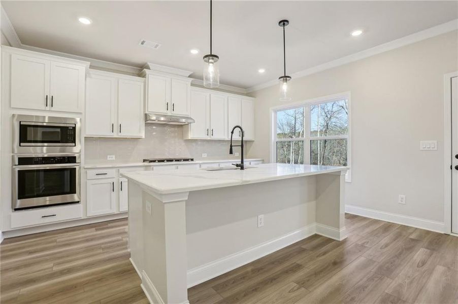Furnished interior view inside a new home in Ponderosa Farms Reserve, Gainesville (Image 18).