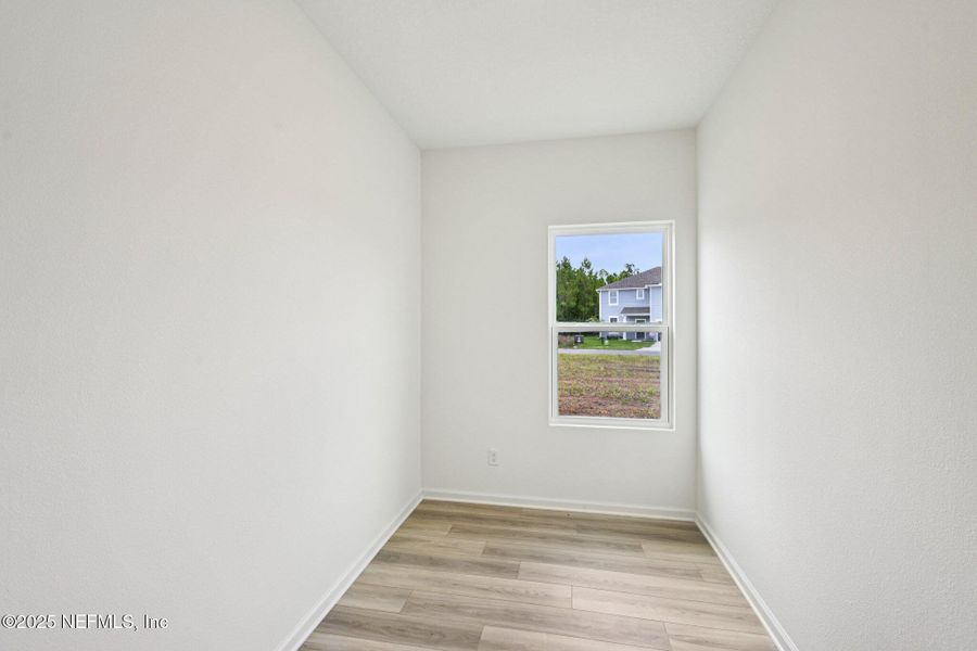Spacious, unfurnished interior of a new home in Panther Creek, Jacksonville (Image 24).