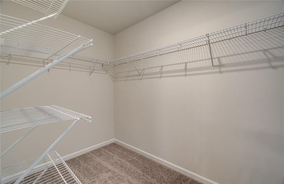 Spacious, unfurnished interior of a new home in Crofton Place Enclave, Snellville (Image 24).