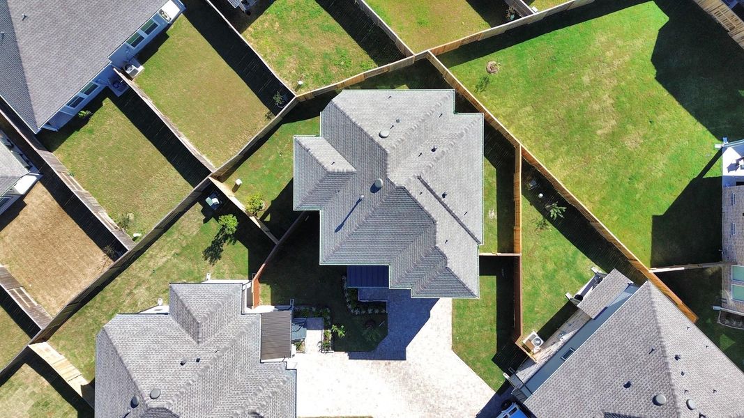 Community amenities in Meridiana, Rosharon (Image 22).