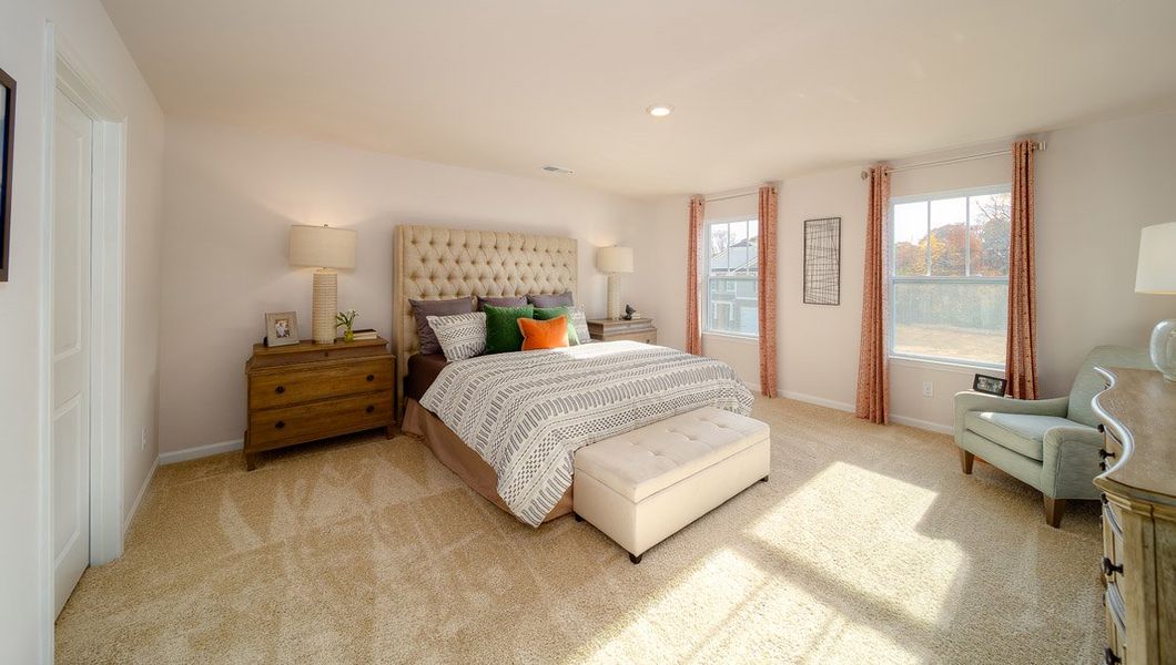 Furnished interior view inside a new home in Valleywood Farms, Waynesville (Image 15).