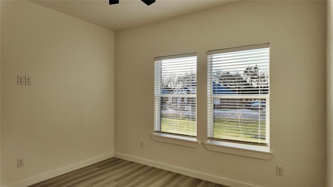Spacious, unfurnished interior of a new home in , Red Oak (Image 23).