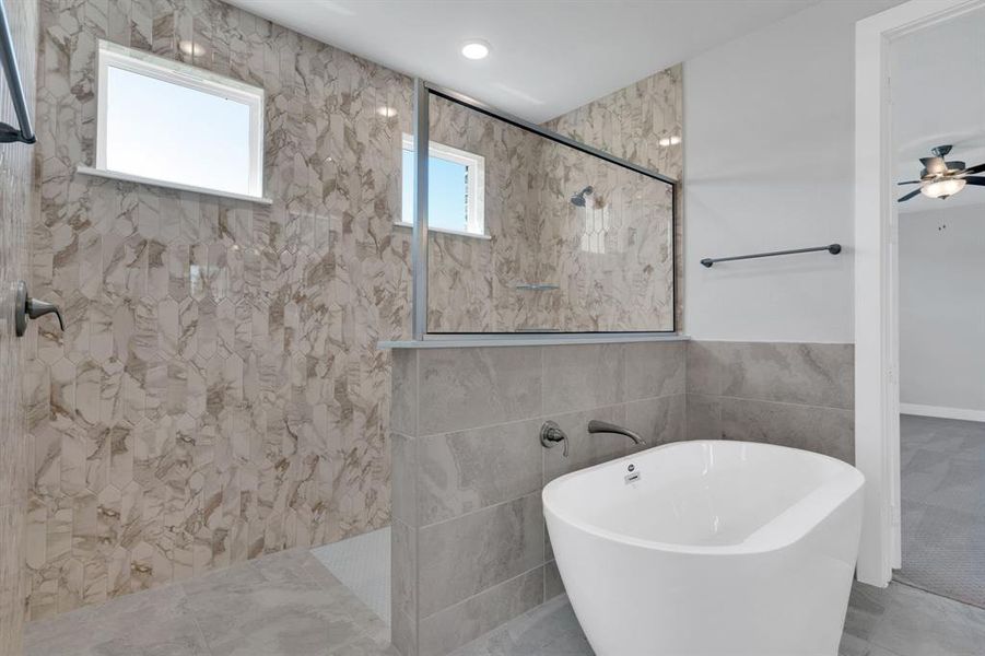 Furnished interior view inside a new home in Ten Mile Creek Estates, DeSoto (Image 11). Furnished interior view inside a new home in Ten Mile Creek Estates, DeSoto (Image 11).