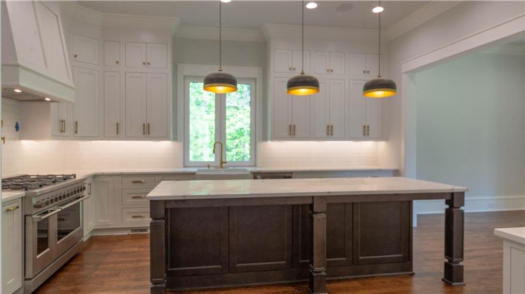 Furnished interior view inside a new home in , Roswell (Image 29). Furnished interior view inside a new home in , Roswell (Image 29).