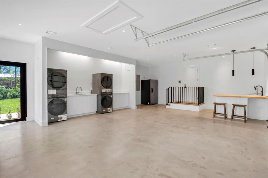 Image 24 of a home in .