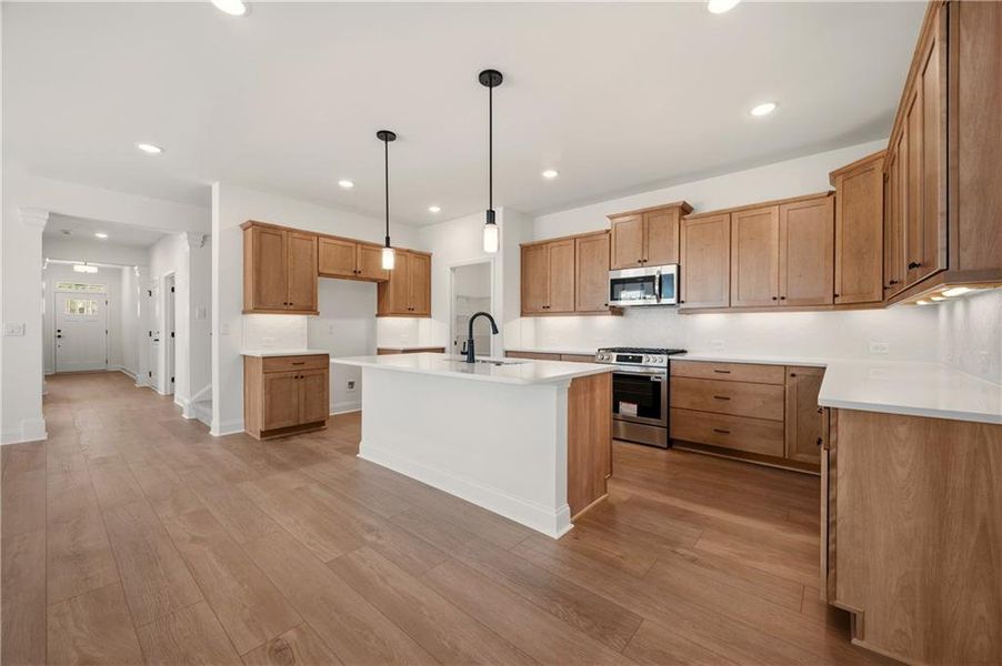 Furnished interior view inside a new home in Echols Farm, Hiram (Image 5). Furnished interior view inside a new home in Echols Farm, Hiram (Image 5).