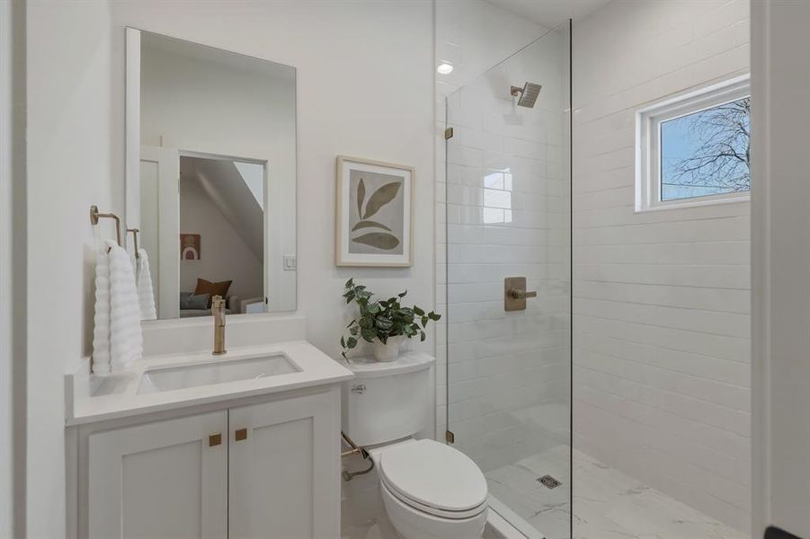 Furnished interior view inside a new home in , Dallas (Image 18). Furnished interior view inside a new home in , Dallas (Image 18).