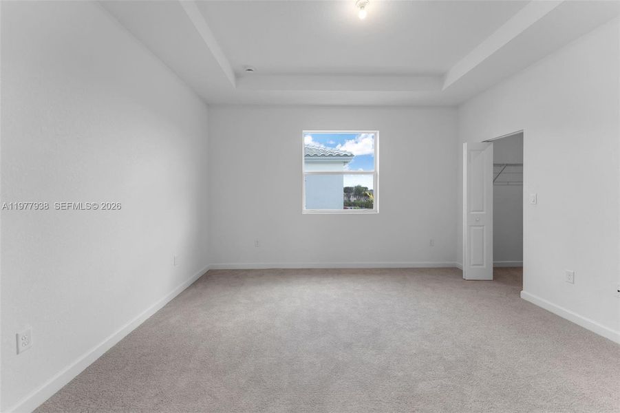 Spacious, unfurnished interior of a new home in , Florida City (Image 15).