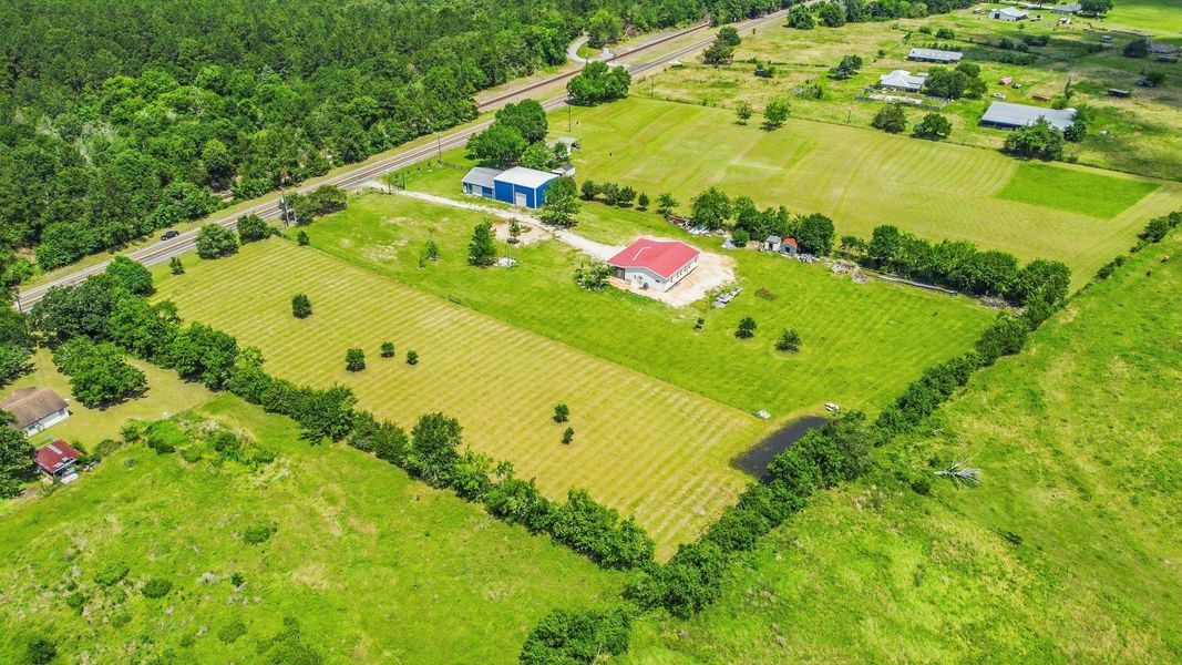 Enjoy added privacy with no rear neighbors, while neighboring properties to the left and right are set well apart, creating a peaceful and spacious feel.