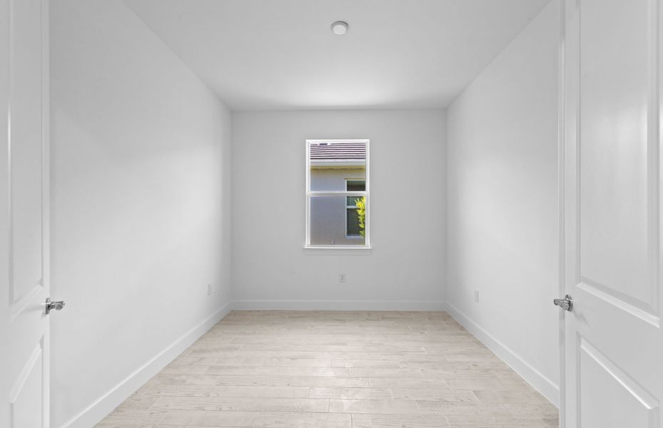 Spacious, unfurnished interior of a new home in Legacy Groves, Nokomis (Image 12). Spacious, unfurnished interior of a new home in Legacy Groves, Nokomis (Image 12).