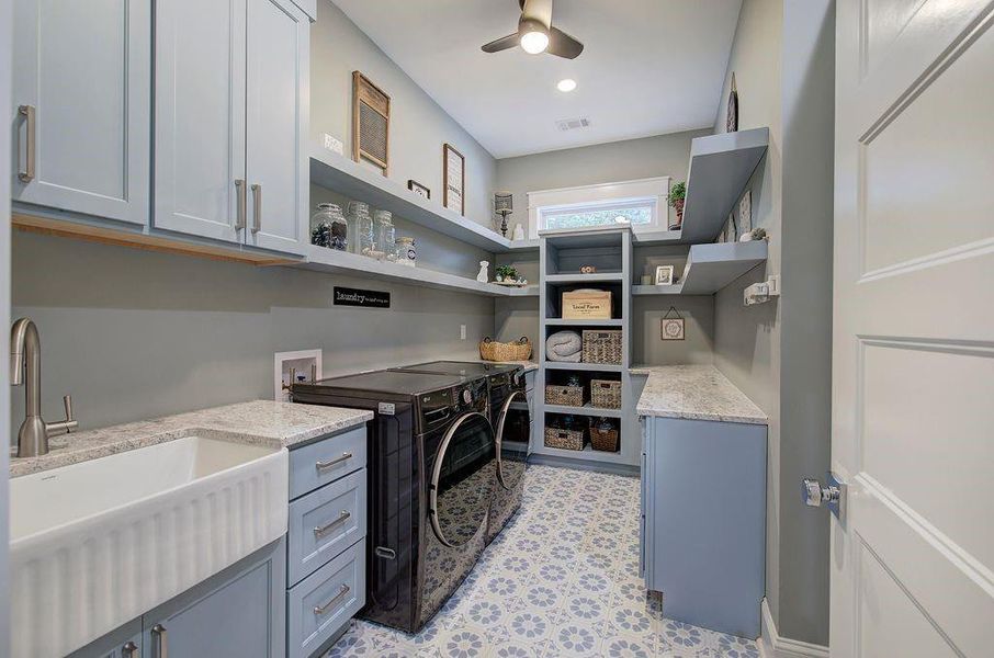 Furnished interior view inside a new home in , Cartersville (Image 49).