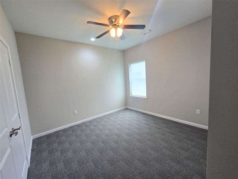 Spacious, unfurnished interior of a new home in , Houston (Image 7).