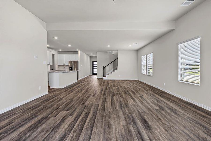 Image 23 of a home in Stratton Place.