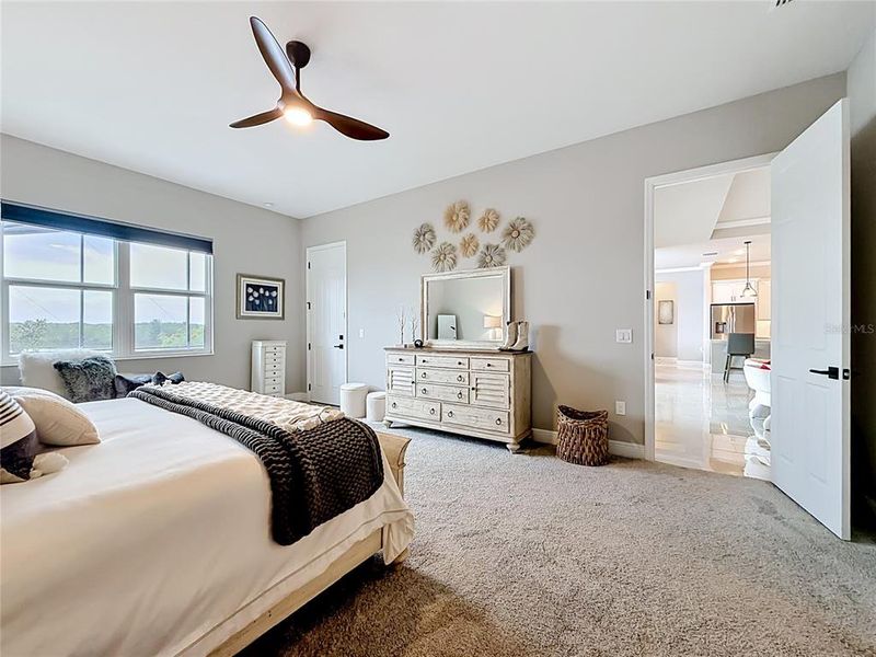 Furnished interior view inside a new home in , Mount Dora (Image 41).