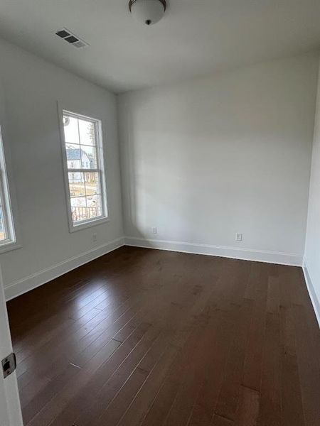 Spacious, unfurnished interior of a new home in , Woodstock (Image 32).