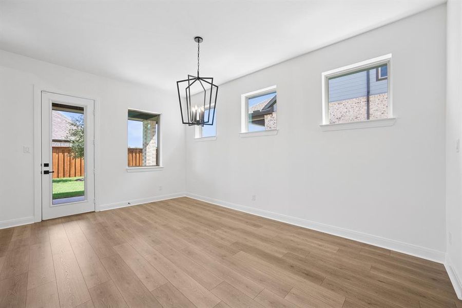 Spacious, unfurnished interior of a new home in Terraces – Classics, Rockwall (Image 19). Spacious, unfurnished interior of a new home in Terraces – Classics, Rockwall (Image 19).