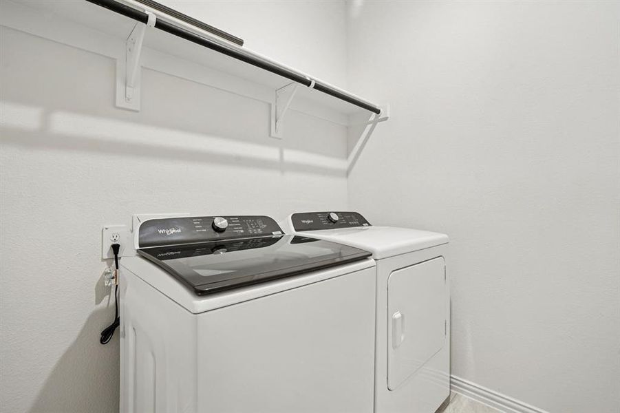 Close-up of interior finishes inside a home in Southridge - Spring Series, McKinney (Image 17). Close-up of interior finishes inside a home in Southridge - Spring Series, McKinney (Image 17).