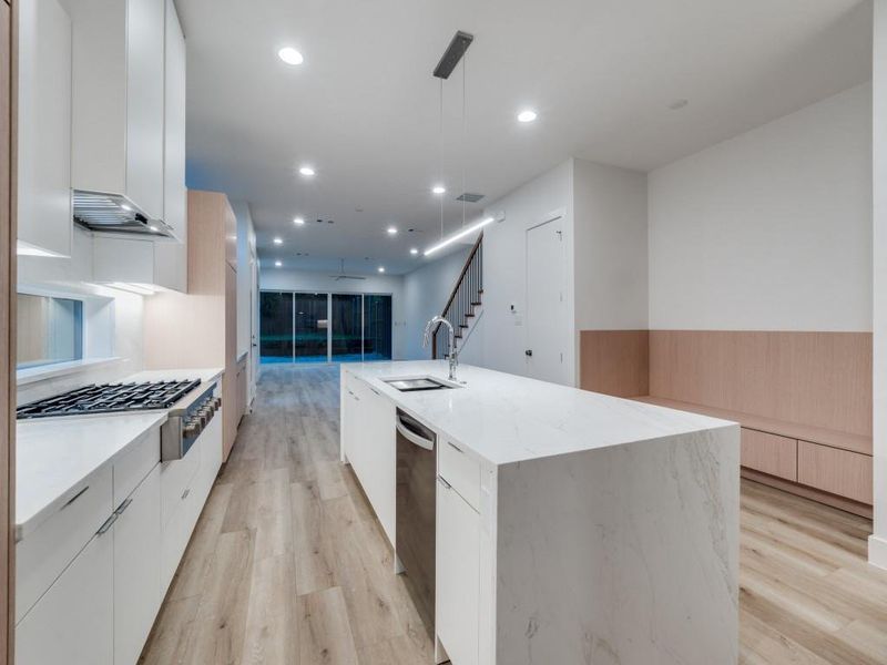 Furnished interior view inside a new home in , Dallas (Image 3). Furnished interior view inside a new home in , Dallas (Image 3).