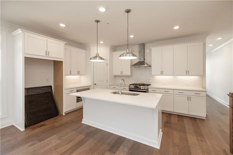 Furnished interior view inside a new home in Ecco Park, Alpharetta (Image 5). Furnished interior view inside a new home in Ecco Park, Alpharetta (Image 5).