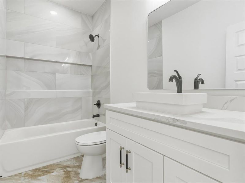 Furnished interior view inside a new home in , Granbury (Image 6).