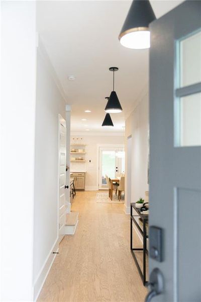 Spacious, unfurnished interior of a new home in , Atlanta (Image 19).