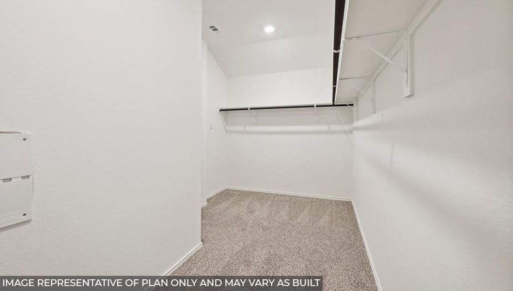 Spacious, unfurnished interior of a new home in Newport Pointe, Crosby (Image 15).