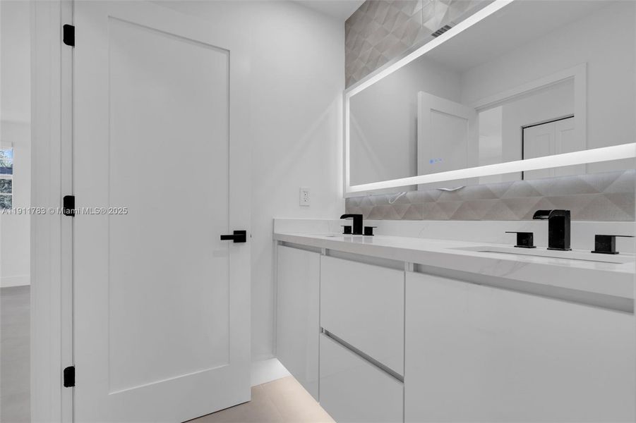 Furnished interior view inside a new home in , West Palm Beach (Image 13). Furnished interior view inside a new home in , West Palm Beach (Image 13).