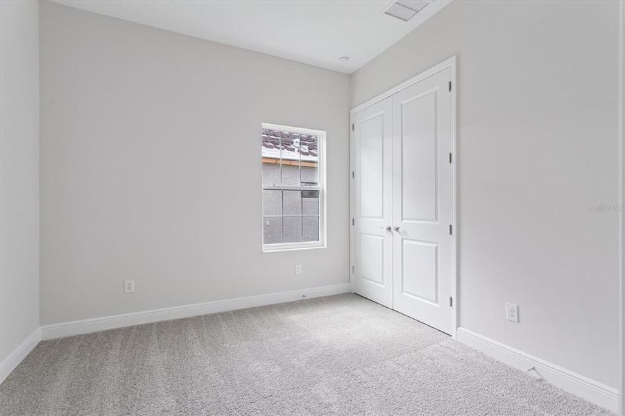 Spacious, unfurnished interior of a new home in Two Rivers, Zephyrhills (Image 20).