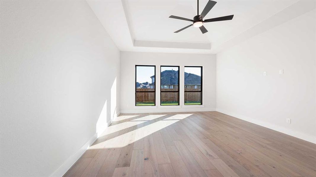 Spacious, unfurnished interior of a new home in Somerset Park 80', Rockwall (Image 15). Spacious, unfurnished interior of a new home in Somerset Park 80', Rockwall (Image 15).