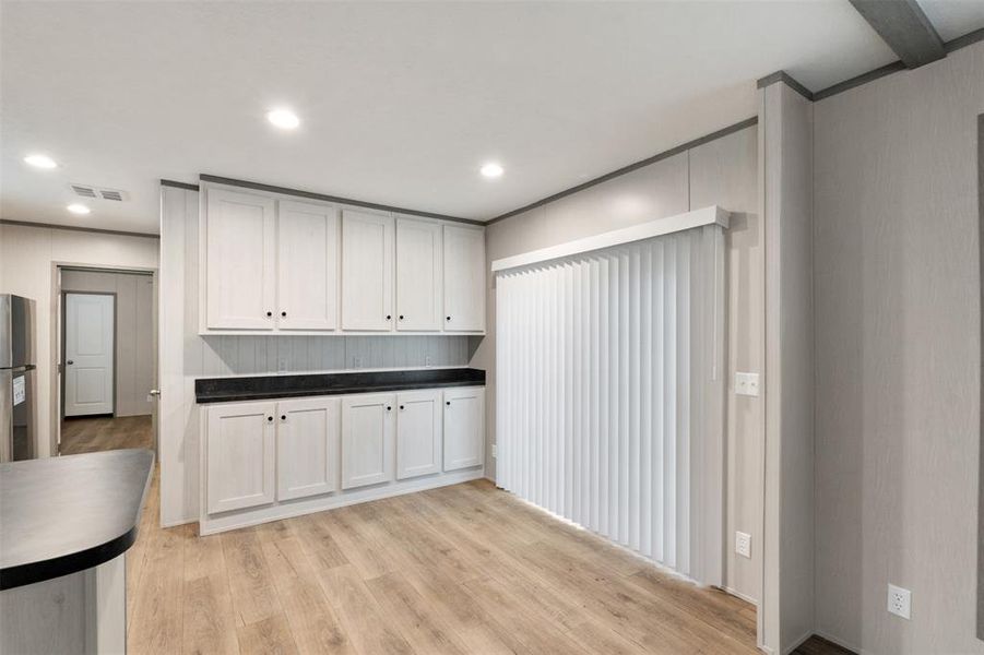 Furnished interior view inside a new home in , Mabank (Image 5). Furnished interior view inside a new home in , Mabank (Image 5).