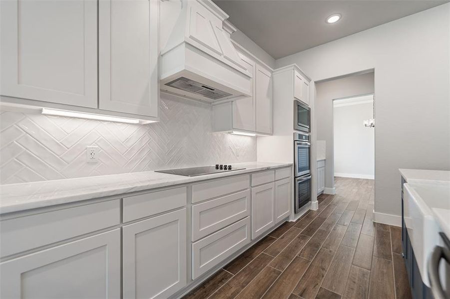 Furnished interior view inside a new home in Fannin Ranch, Leonard (Image 9). Furnished interior view inside a new home in Fannin Ranch, Leonard (Image 9).