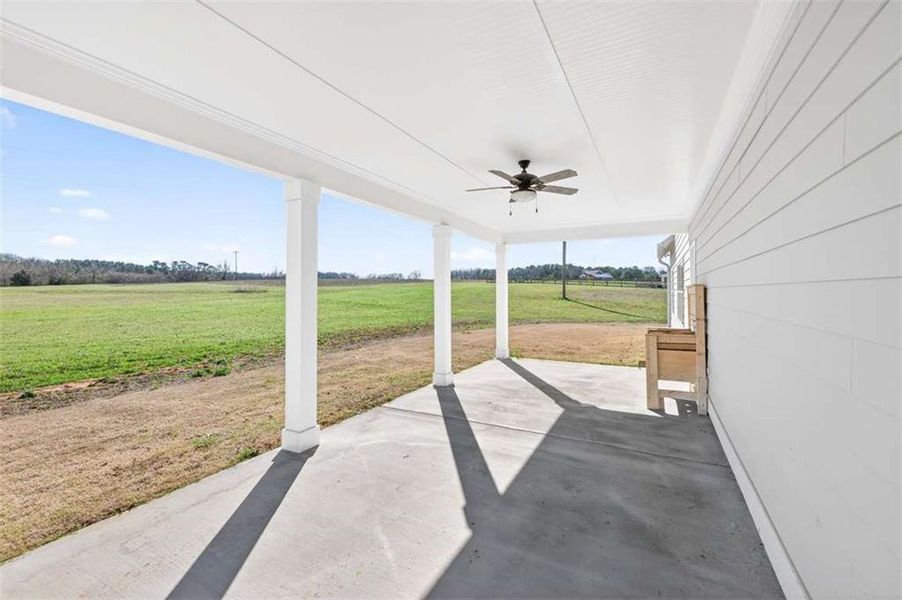 Exterior details and patio area of a home in , Comer (Image 33).
